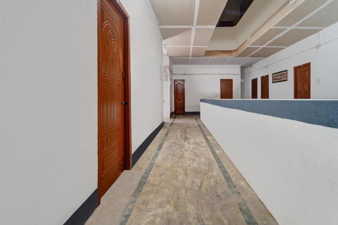 Queen D Tower - By Grands Inn Hospitality Tallākulam Εξωτερικό φωτογραφία